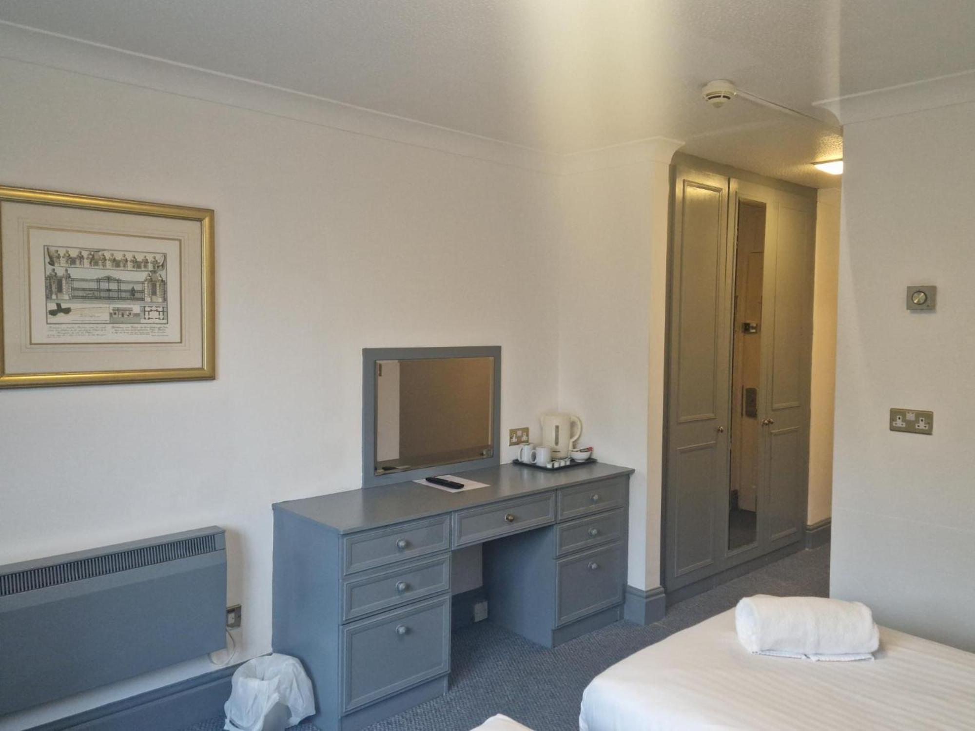 Himley Country Hotel Dudley Exteriör bild